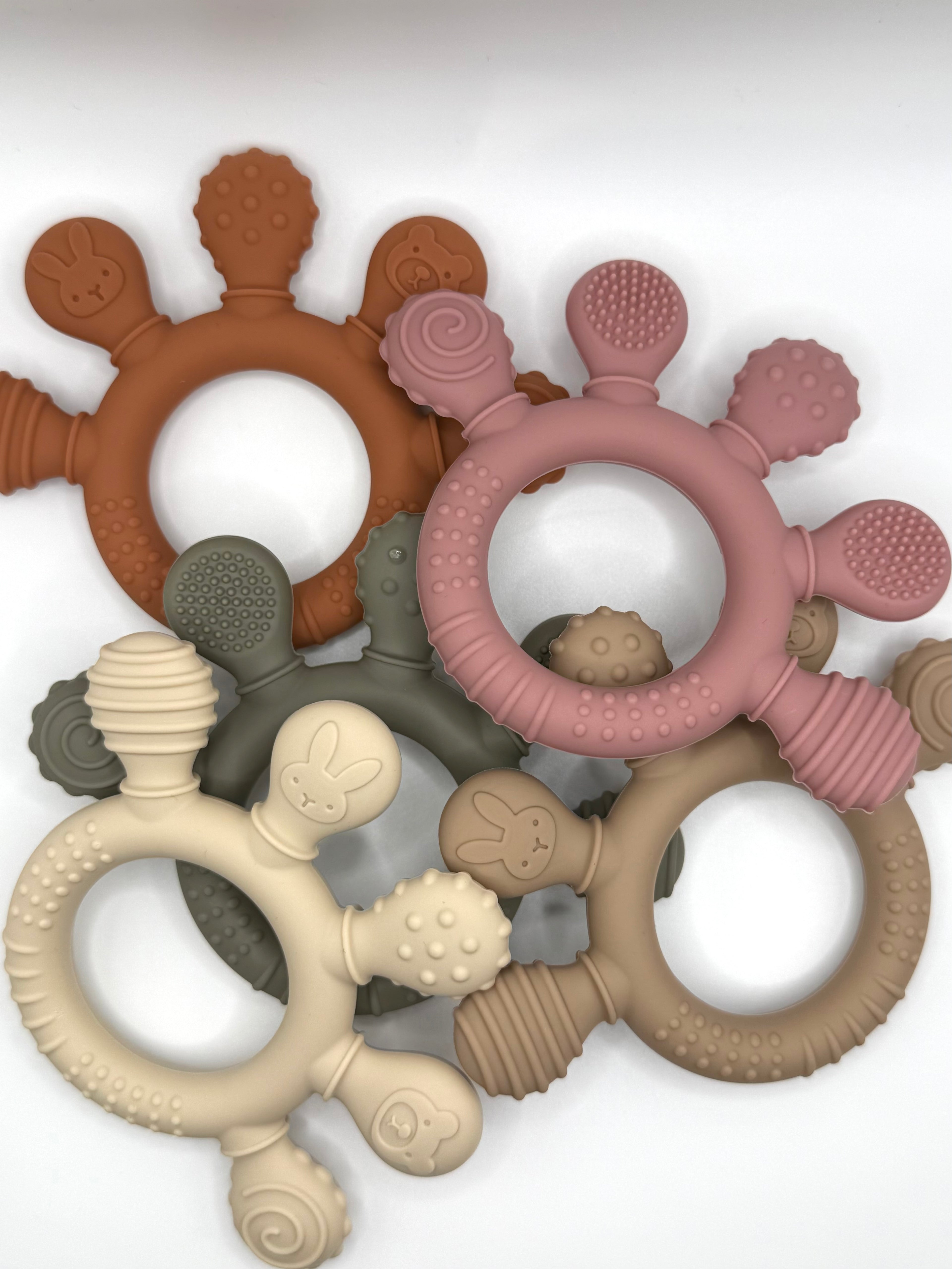 Jouet de dentition en silicone - main texturé