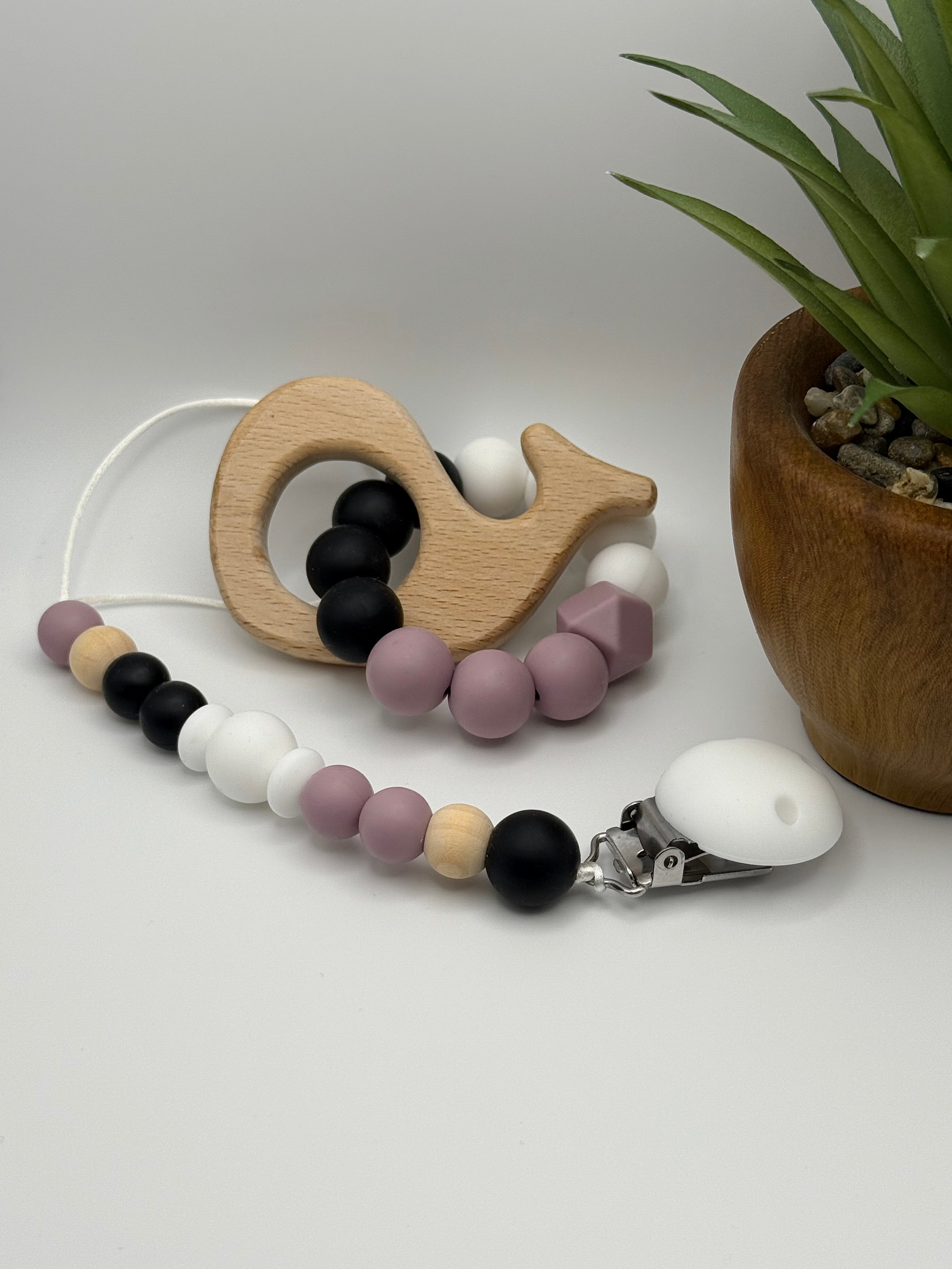 Baleine en bois - mauve