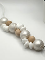 Attache-suces bois - collection bloom - perle et blanc