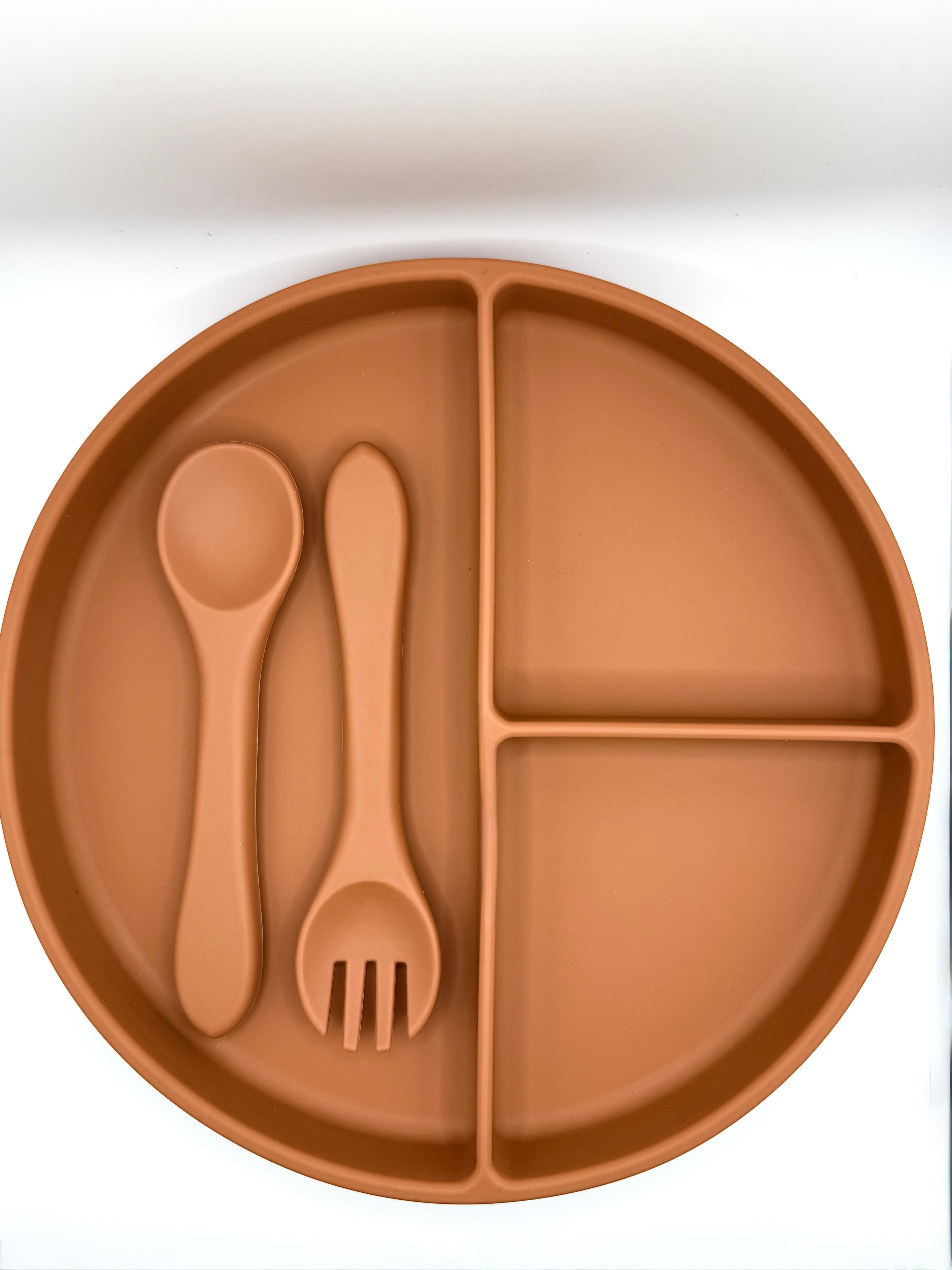 Assiette et ustensiles - rouille