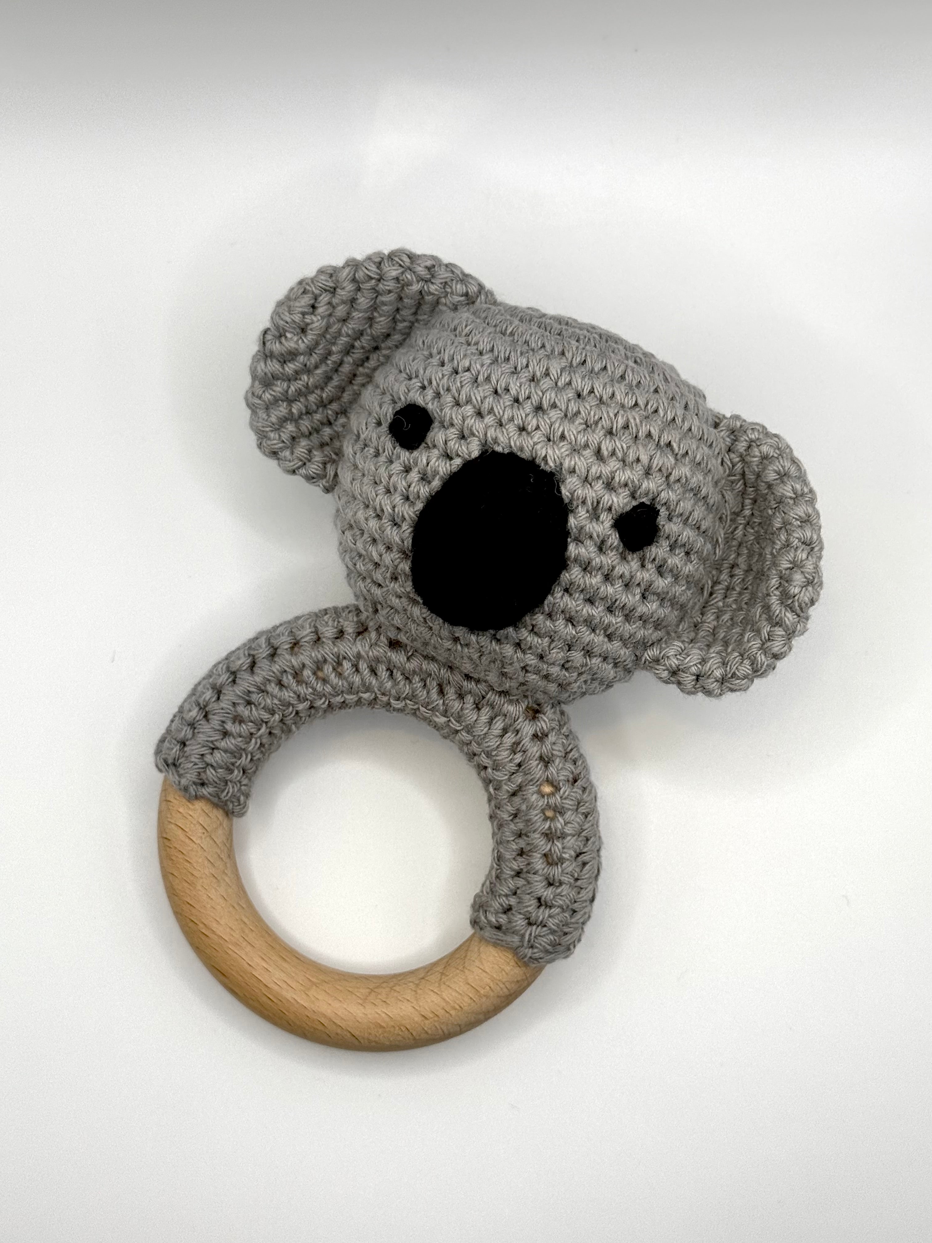 Hochet de bois crochetté - Koala